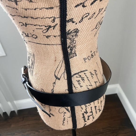 Michael Kors Black Logo Belt - Picture 5 of 9